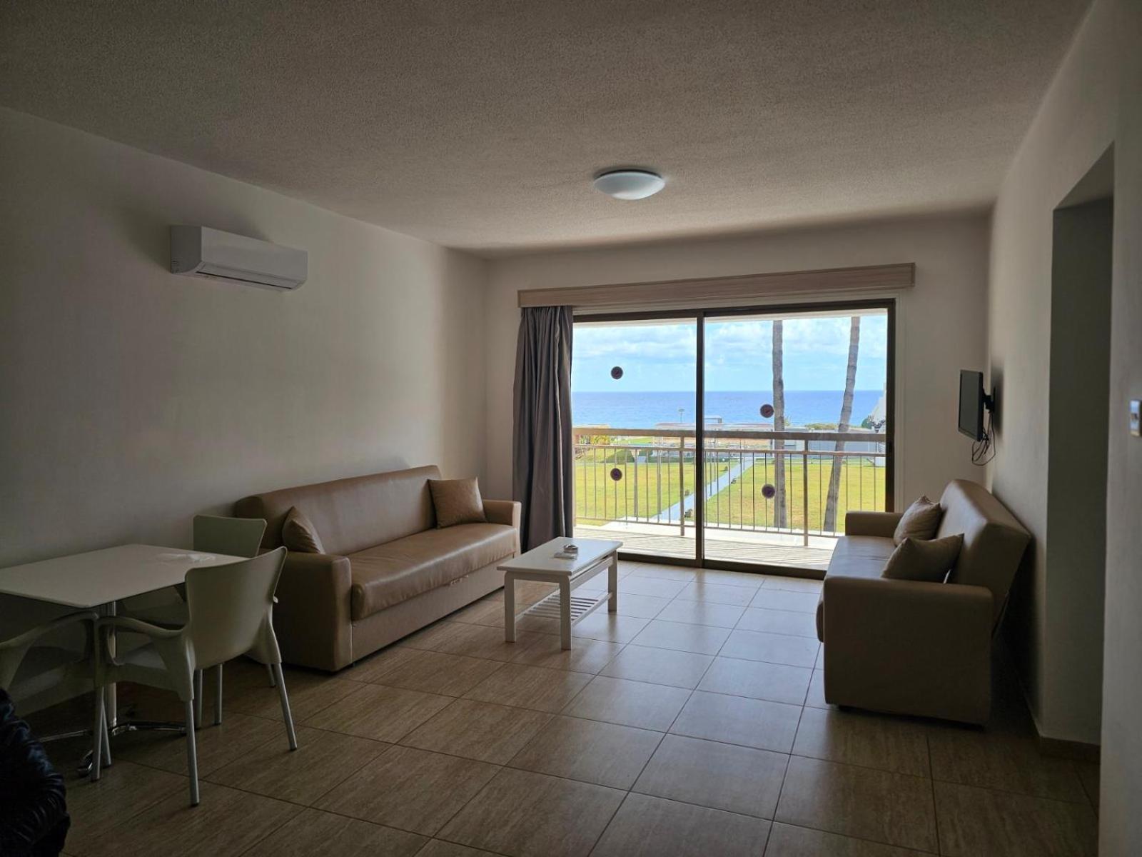 Penelope Beach Hotel Apts Protaras Eksteriør bilde